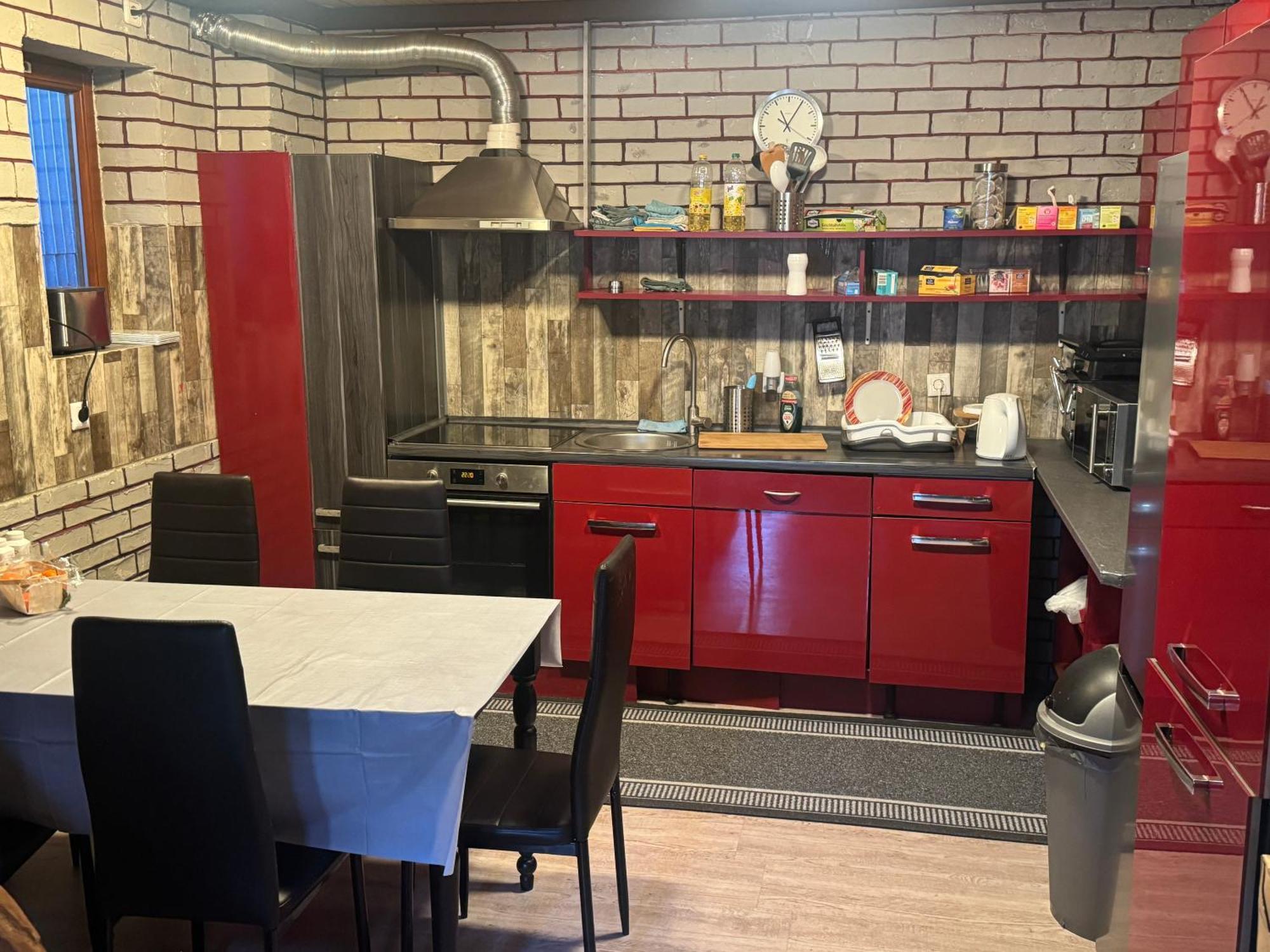 Bischoffen Gaestezimmer Am Aartalsee מראה חיצוני תמונה