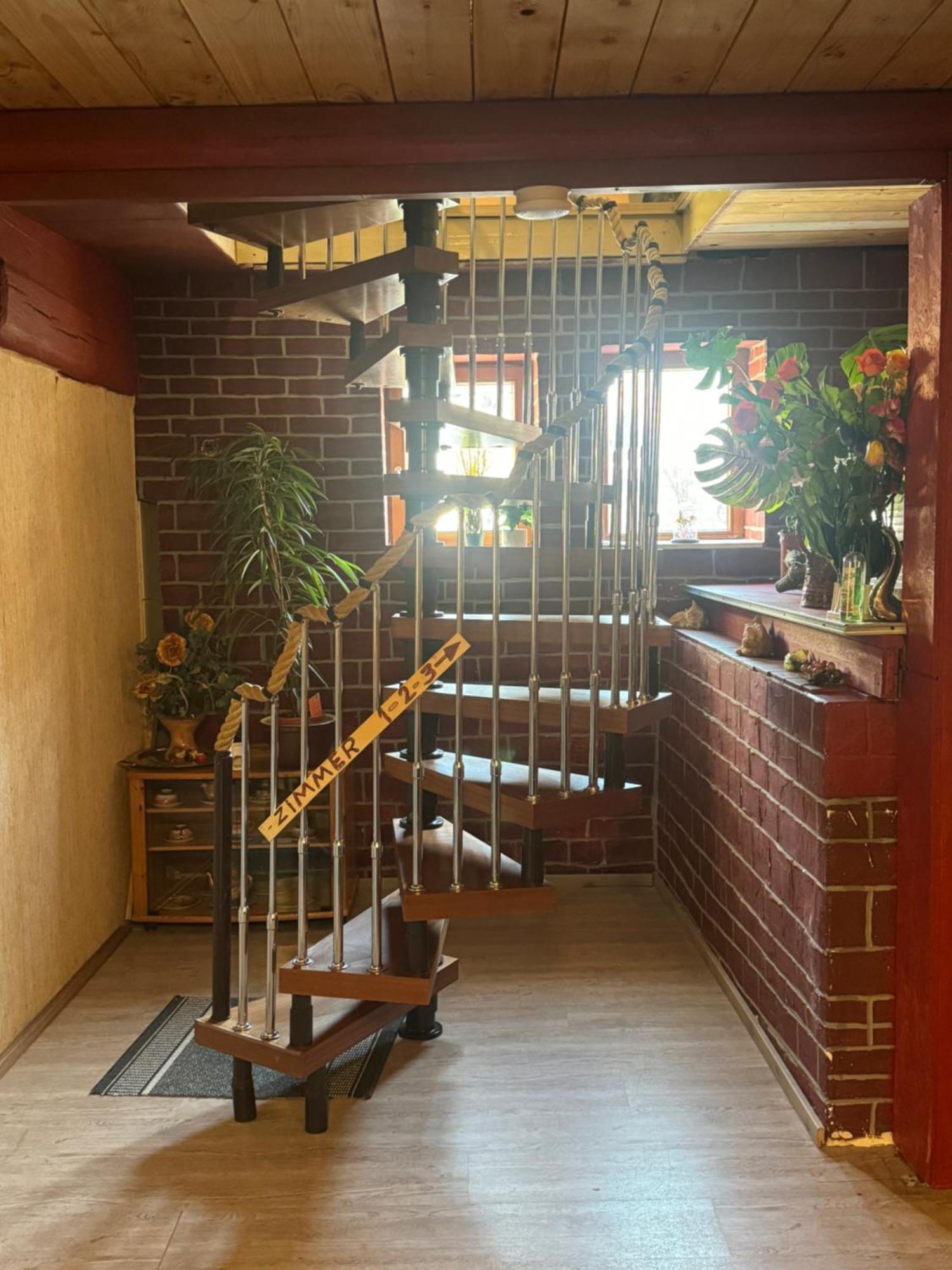 Bischoffen Gaestezimmer Am Aartalsee מראה חיצוני תמונה